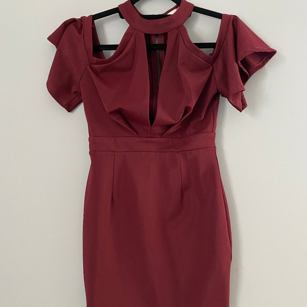 Maroon bodycon cutout dress